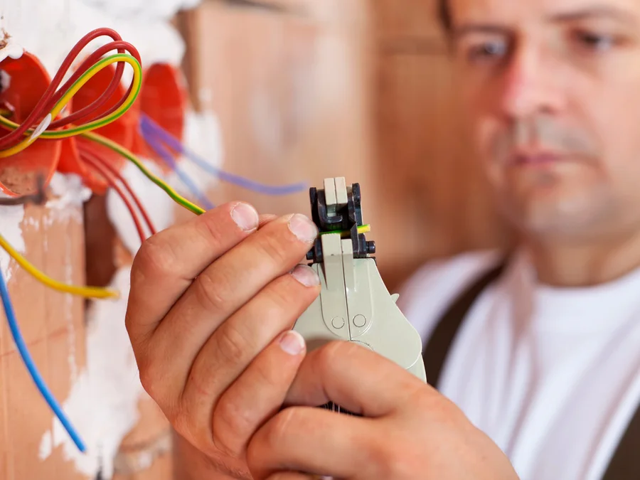 Domotique par un électricien à Paris